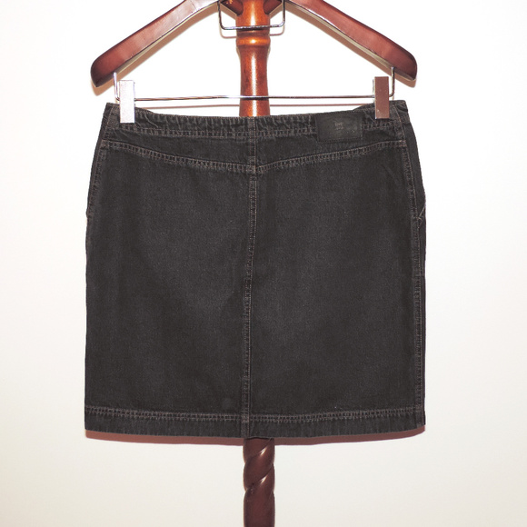 Lauren Jeans Co black denim skirt - Picture 3 of 3